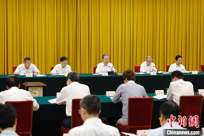 趙樂際:高質(zhì)量完成十四屆全國人大常委會(huì)立法規(guī)劃任務(wù)為推進(jìn)中國式現(xiàn)代化建設(shè)夯實(shí)法治基礎(chǔ)