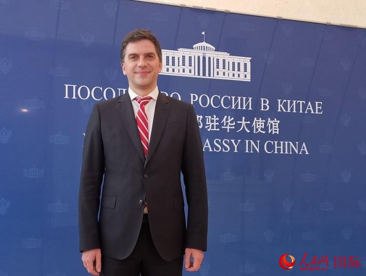 西伯利亞煤炭能源股份公司總經理巴索夫在北京接受媒體采訪。人民網記者 楊倩攝