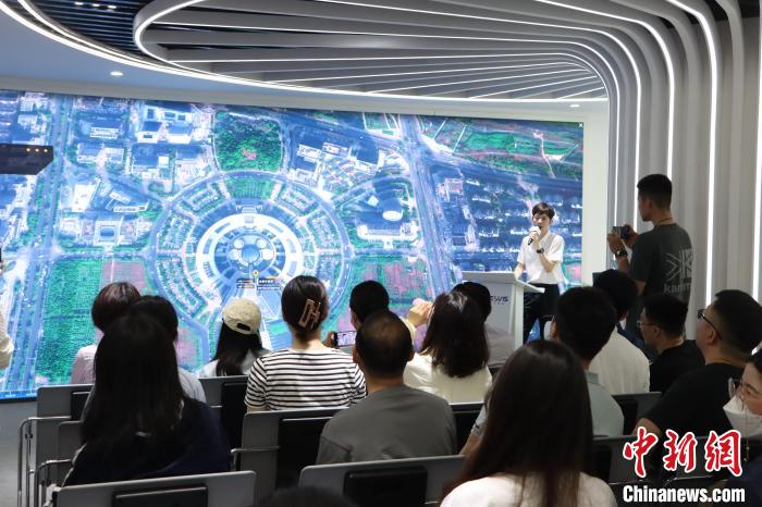 數(shù)字地球技術(shù)應(yīng)用講解。　中科星圖供圖