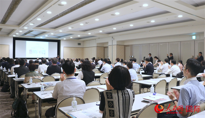 “世界遺產(chǎn) 大絲綢之路展”發(fā)布會(huì)現(xiàn)場(chǎng)。（人民網(wǎng) 許可攝）