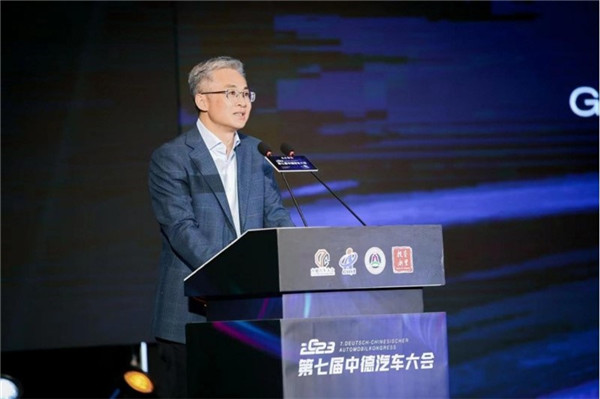 嘉興市人民政府市長李軍致辭。主辦方供圖