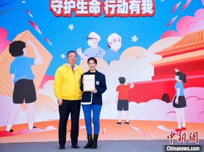 演員周海媚受邀參與公益活動?！」鶆P敏 攝