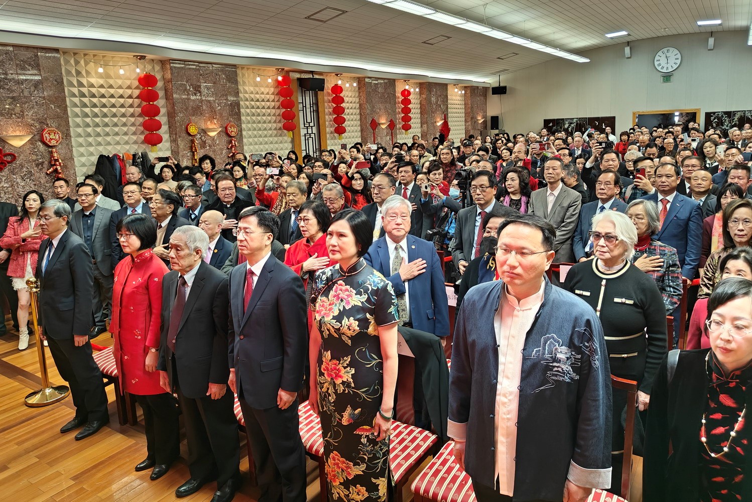 領(lǐng)區(qū)各州代表參加招待會。主辦方供圖