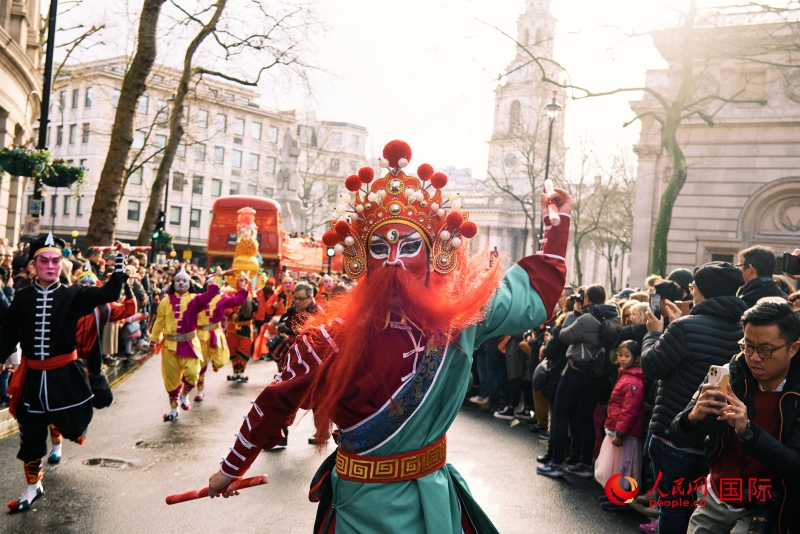 倫敦新春慶典現(xiàn)場。人民網(wǎng) 郭錦標、楊浩鵬攝