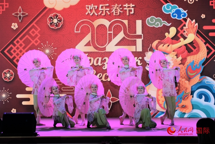 活動現(xiàn)場的精彩演出。于子恒攝