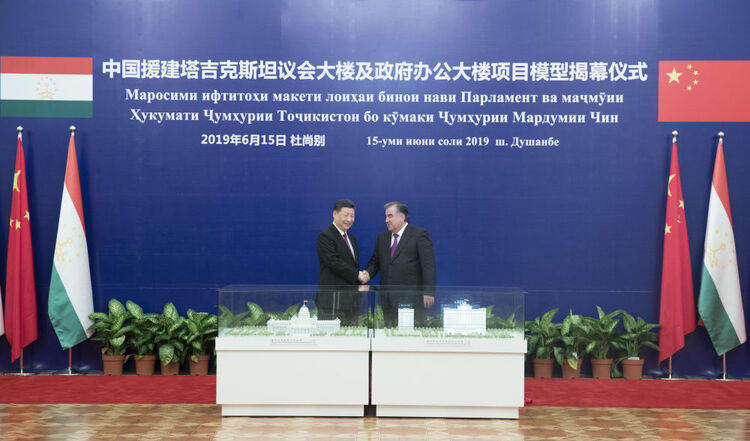 第1視點丨這兩座大樓，見證著中塔友誼