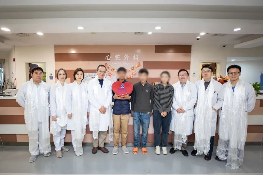 17歲少年咳嗽發(fā)熱15天，找不到感染原因！一查心臟更嚇人！上海醫(yī)生出手→