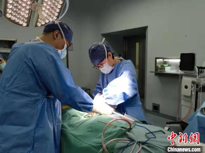 “格?；ㄖ異邸睘?61人次西藏患兒開展髖關(guān)節(jié)愛心手術(shù)