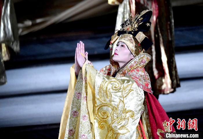 3月17日，西藏拉薩，《文成公主》大型史詩劇演出現(xiàn)場(chǎng)?！±盍?攝