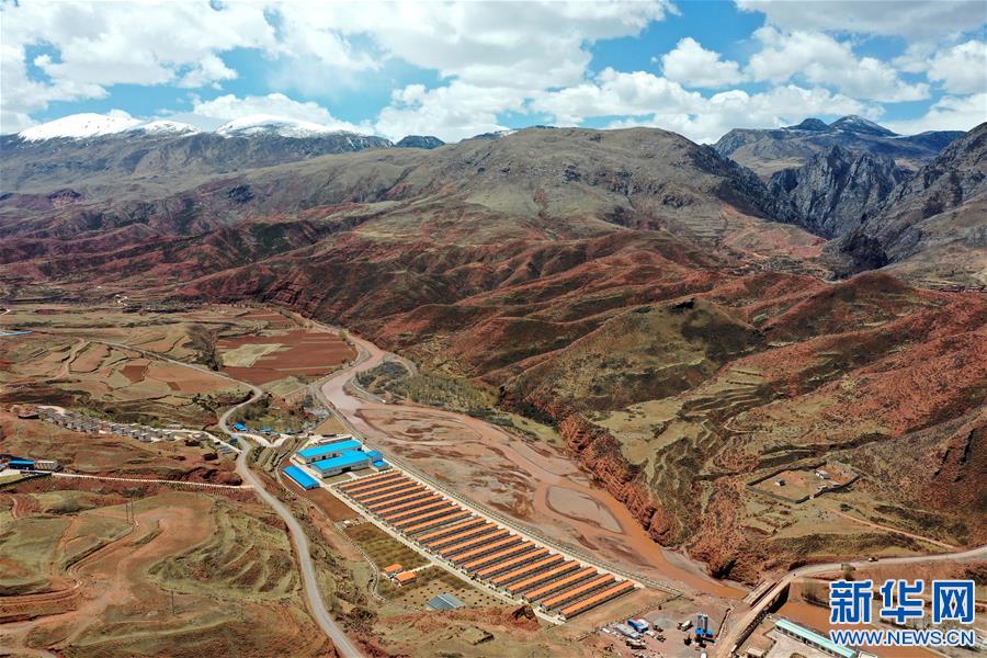 (決戰(zhàn)決勝脫貧攻堅(jiān)·圖文互動)(1)“阿旺綿羊”成就大產(chǎn)業(yè)——西藏貢覺縣做大做強(qiáng)扶貧產(chǎn)業(yè)見聞