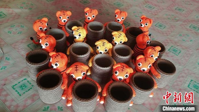 【文化扶貧在行動:內(nèi)蒙古篇】通遼巧娘:新時代女手工藝者“訓(xùn)練營”上萬婦女受益