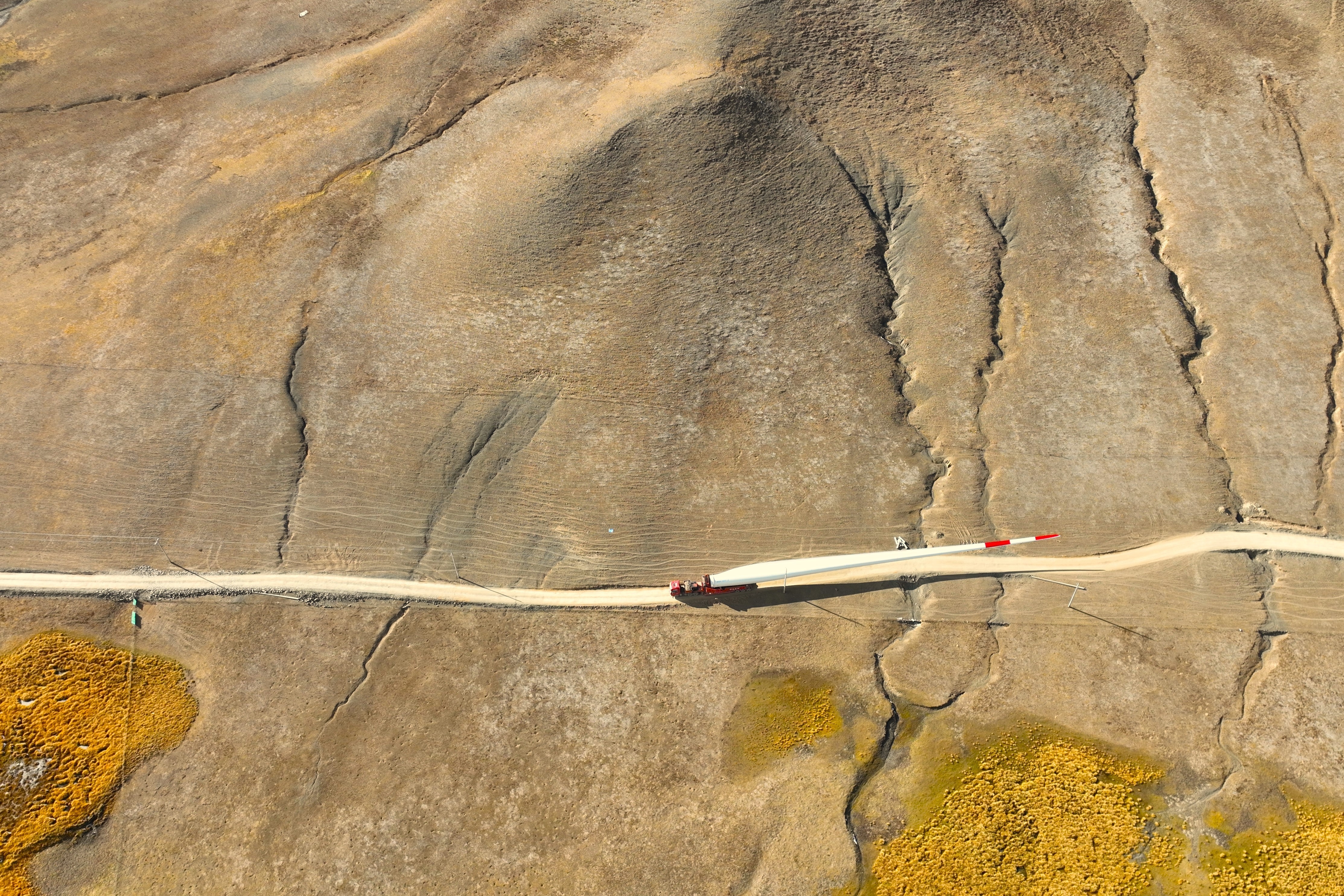 圖為那曲風電現場 (7).JPG