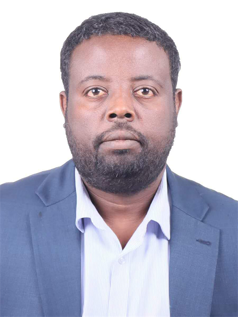 圖為埃塞俄比亞亞的斯亞貝巴大學(xué)政策研究員巴盧·德米西。受訪者供圖