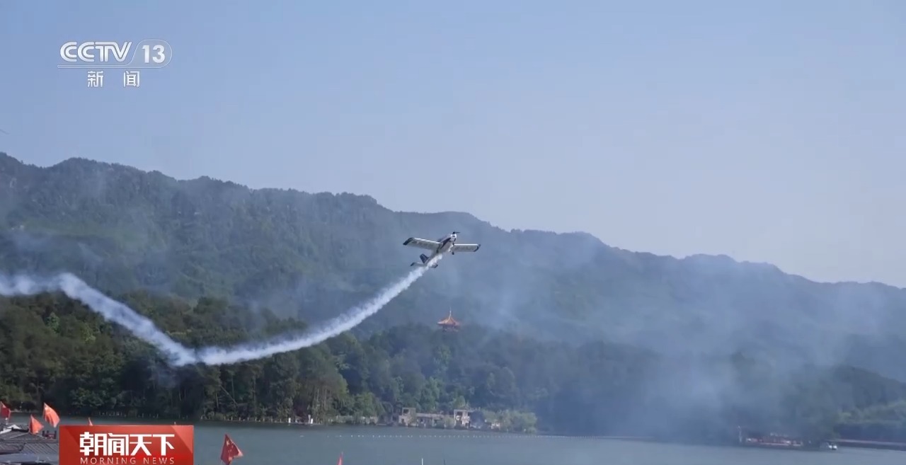 從特色小城到世界級(jí)商圈 這個(gè)“五一”很有“國際范”！