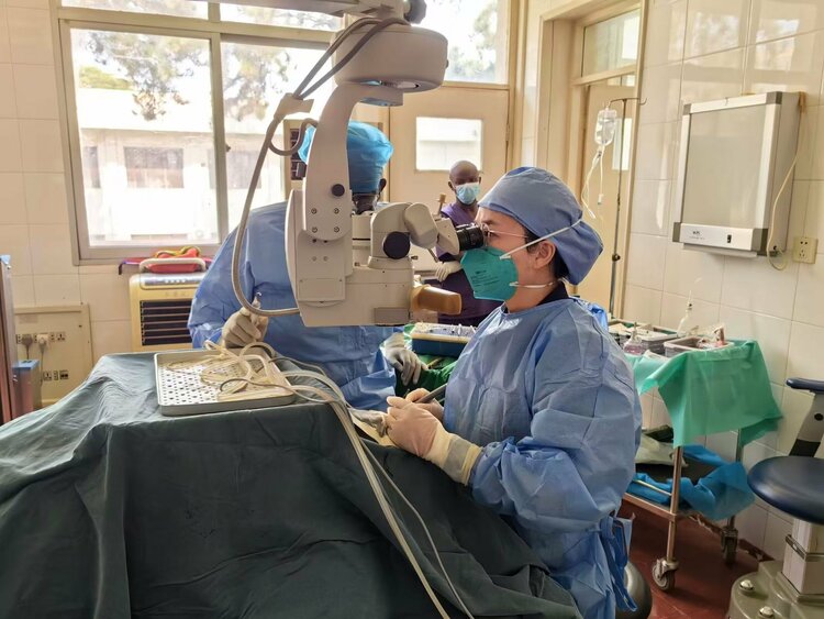 第20批援中非中國醫(yī)療隊(duì):不以山海為遠(yuǎn) 傳播仁心仁術(shù)