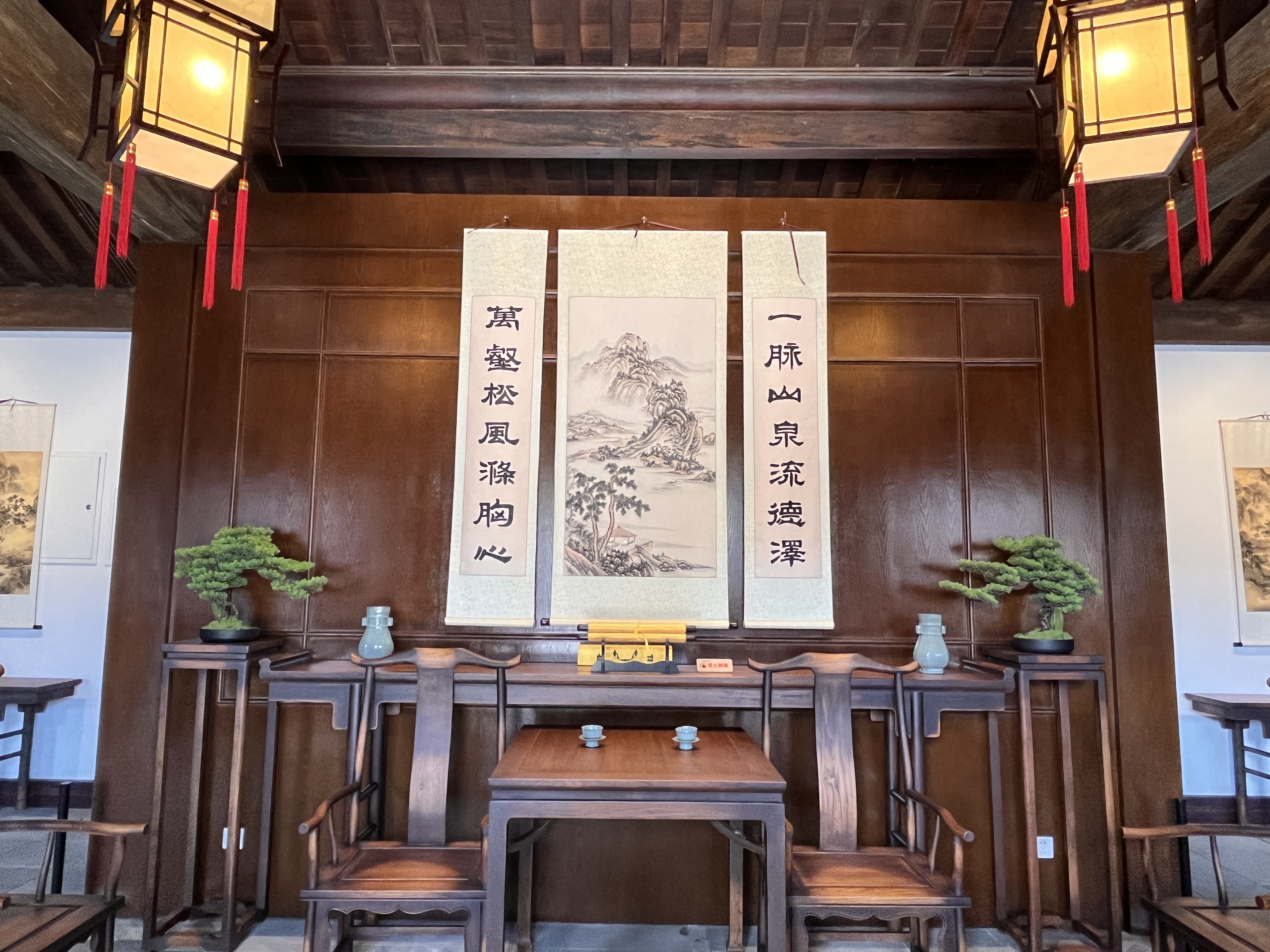 【2024打卡中國(guó)】穿越時(shí)空的對(duì)話(huà):外國(guó)網(wǎng)紅探索包公故里文化園(組圖)_fororder_微信圖片_20240923155309