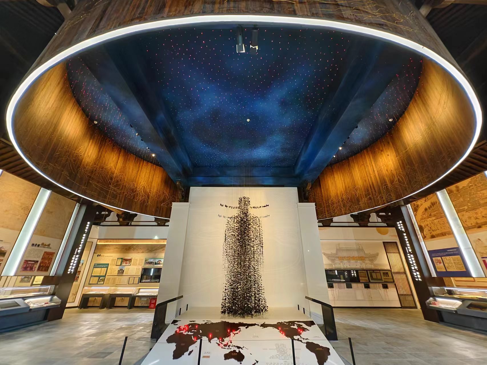 【2024打卡中國(guó)】穿越時(shí)空的對(duì)話(huà):外國(guó)網(wǎng)紅探索包公故里文化園(組圖)_fororder_微信圖片_20240923170230