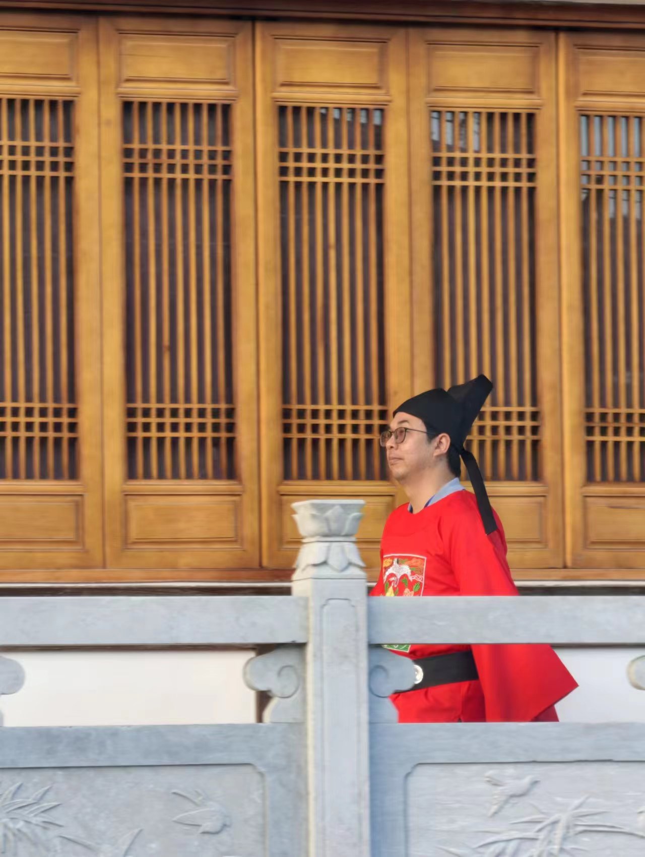 【2024打卡中國(guó)】穿越時(shí)空的對(duì)話(huà):外國(guó)網(wǎng)紅探索包公故里文化園(組圖)_fororder_微信圖片_20240923170333