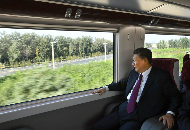2019年9月25日，習近平總書記乘坐軌道列車前往北京大興國際機場。