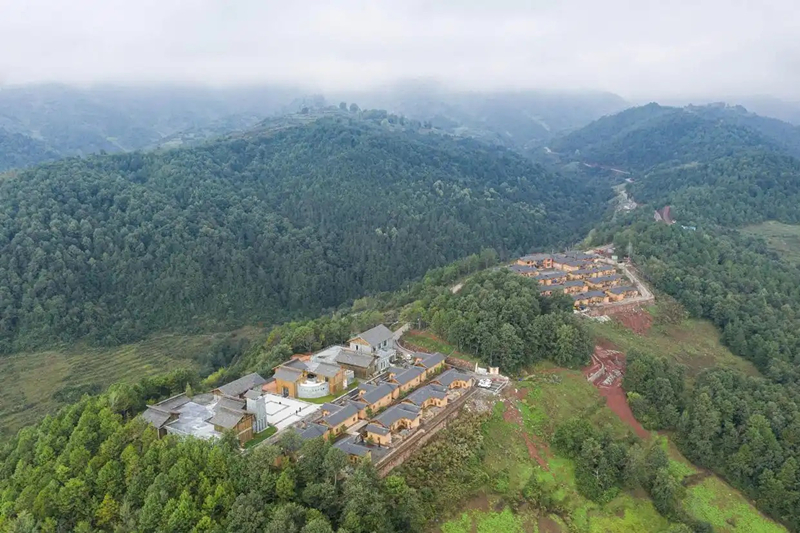 2020年10月13日拍攝的三河村新村聚居點(diǎn)。