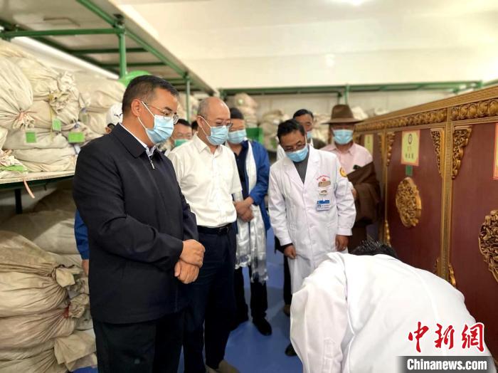 青海：“花式”取經(jīng)，傳承應用多項中藏醫(yī)適宜技術(shù)