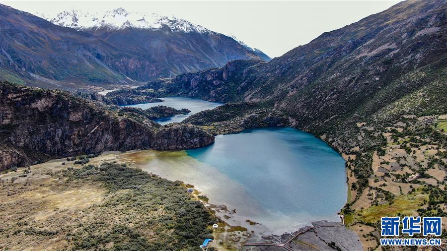 (新華視界)(3)夢(mèng)幻“三色湖”