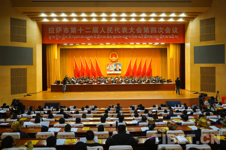 閉幕01.jpg 閉幕01.jpg