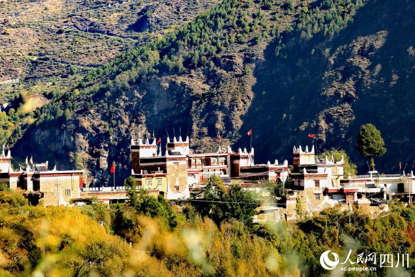 丹巴美景。李永安攝