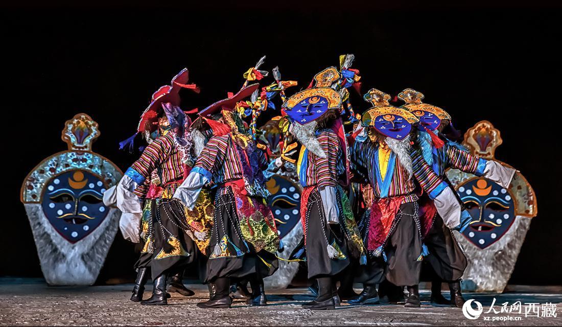 試演現(xiàn)場。