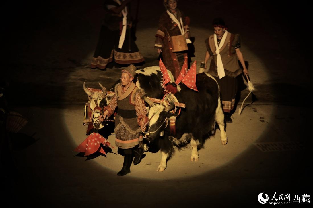 試演現(xiàn)場。人民網(wǎng)次仁羅布攝