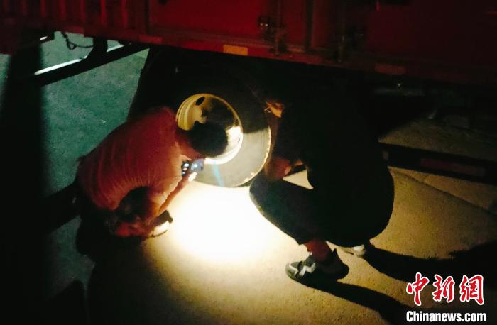 西藏一名基層干部返崗抗疫路：3600公里、歷時100小時