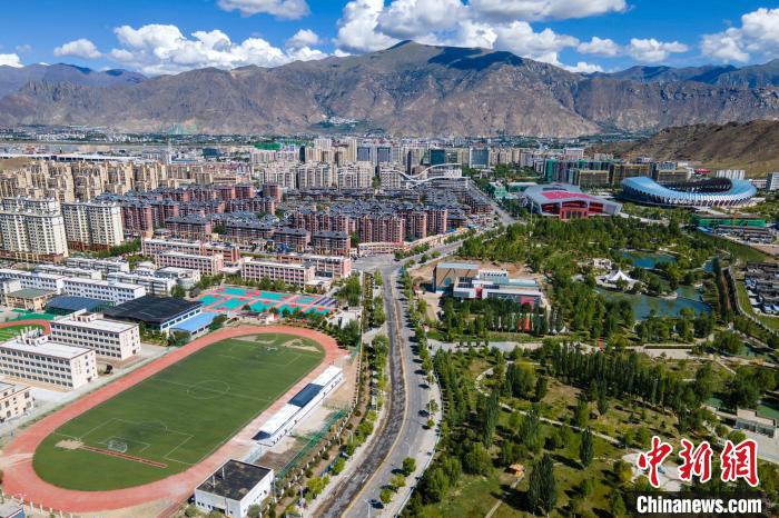圖為西藏拉薩柳梧新區(qū)?！〗w波 攝