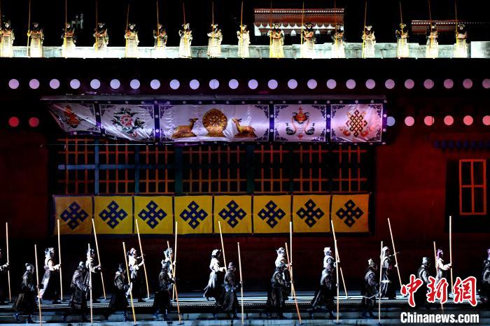 3月17日，西藏拉薩，《文成公主》大型史詩劇演出現(xiàn)場?！±盍?攝
