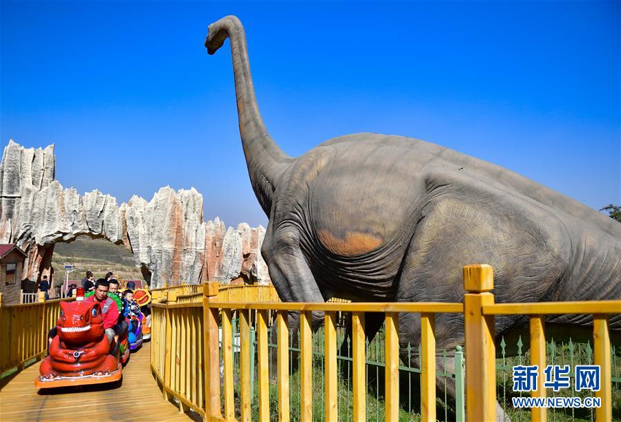 （全面建成小康社會(huì)“百城千縣萬(wàn)村調(diào)研行”·圖文互動(dòng)）（5）青?？?yáng)村：“光棍村”的華麗轉(zhuǎn)身